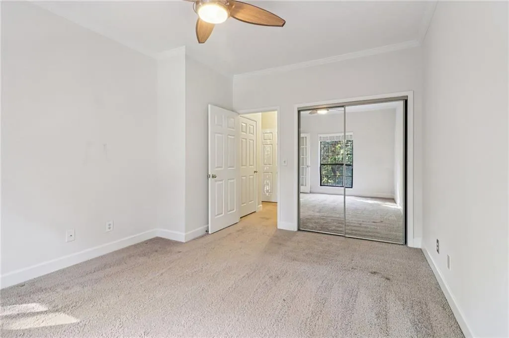 3071 Lenox Road Ne Unit 8, Atlanta, Georgia 30324, 2 Bedrooms Bedrooms, ,2 BathroomsBathrooms,Residential,For Sale,3071 Lenox Road Ne Unit 8,7675120