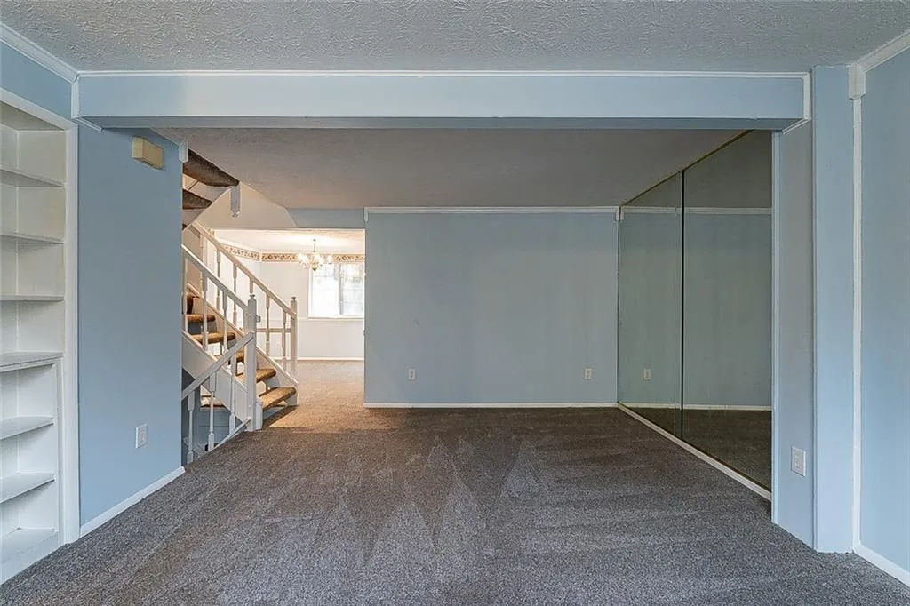 8871 Roberts, Atlanta, Georgia 30350, 2 Bedrooms Bedrooms, ,3 BathroomsBathrooms,Residential,Sold,8871 Roberts,6976191