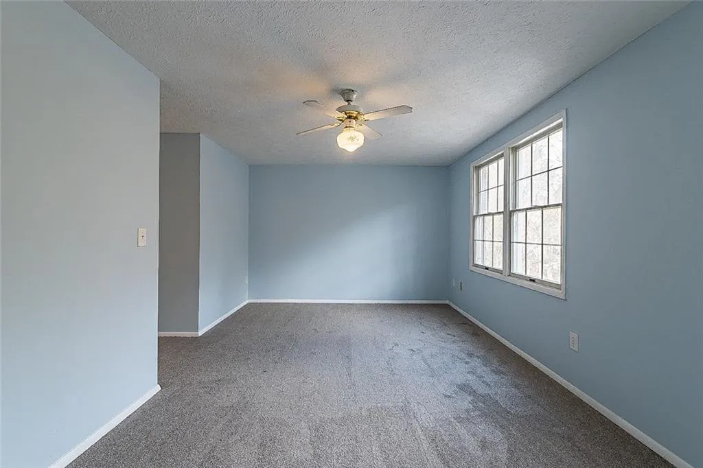 8871 Roberts, Atlanta, Georgia 30350, 2 Bedrooms Bedrooms, ,3 BathroomsBathrooms,Residential,Sold,8871 Roberts,6976191