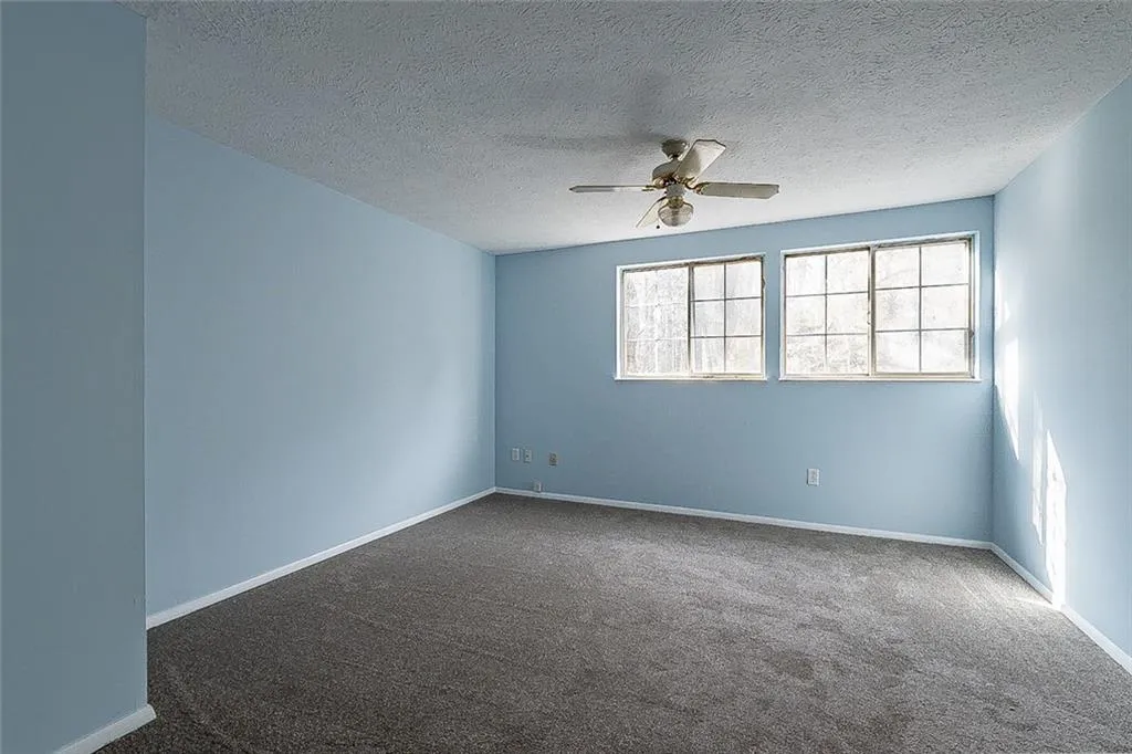 8871 Roberts, Atlanta, Georgia 30350, 2 Bedrooms Bedrooms, ,3 BathroomsBathrooms,Residential,Sold,8871 Roberts,6976191