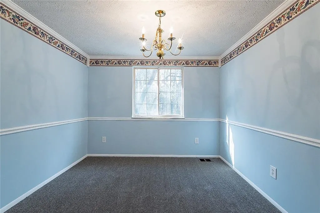 8871 Roberts, Atlanta, Georgia 30350, 2 Bedrooms Bedrooms, ,3 BathroomsBathrooms,Residential,Sold,8871 Roberts,6976191