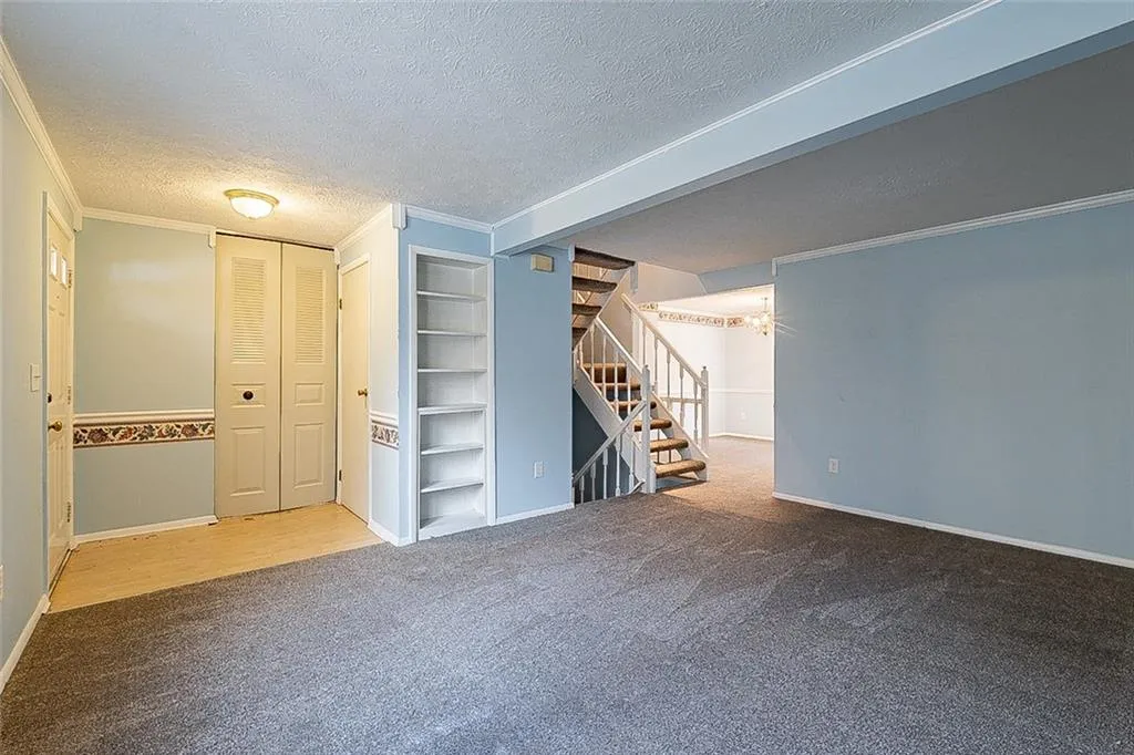 8871 Roberts, Atlanta, Georgia 30350, 2 Bedrooms Bedrooms, ,3 BathroomsBathrooms,Residential,Sold,8871 Roberts,6976191