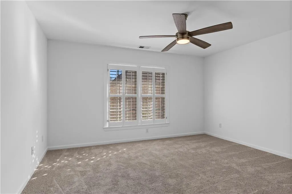 285 Wembley Circle, Atlanta, Georgia 30328, 4 Bedrooms Bedrooms, ,3 BathroomsBathrooms,Residential,Sold,285 Wembley Circle,7710258