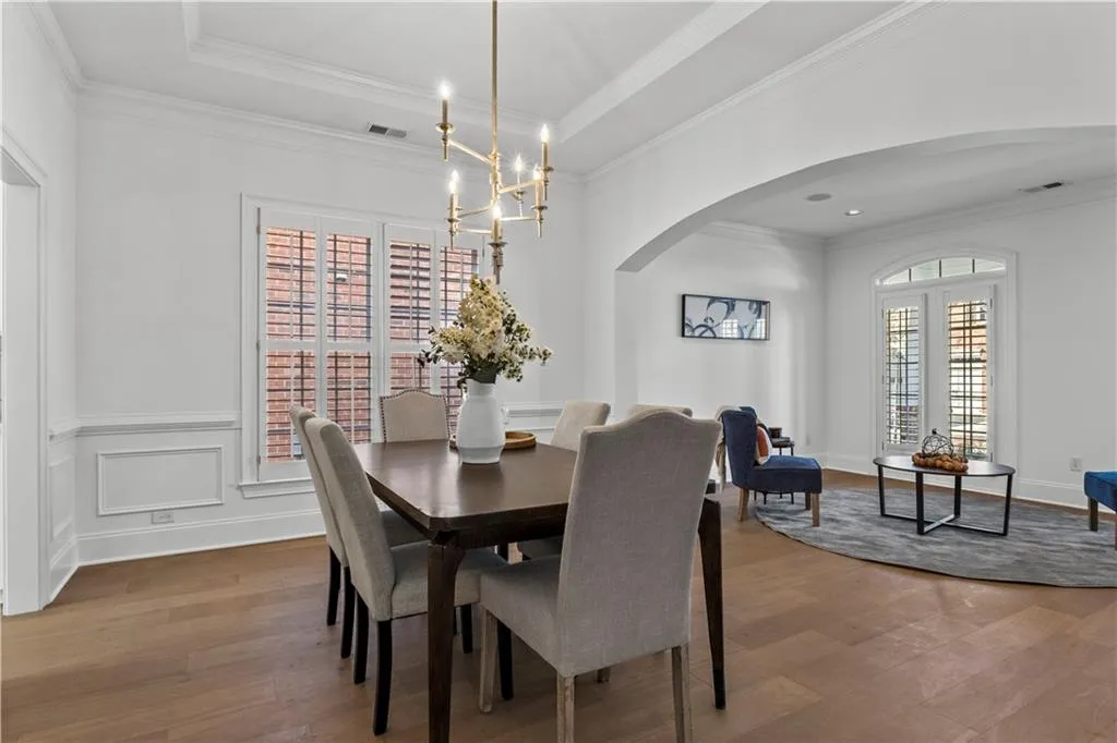 285 Wembley Circle, Atlanta, Georgia 30328, 4 Bedrooms Bedrooms, ,3 BathroomsBathrooms,Residential,Sold,285 Wembley Circle,7710258