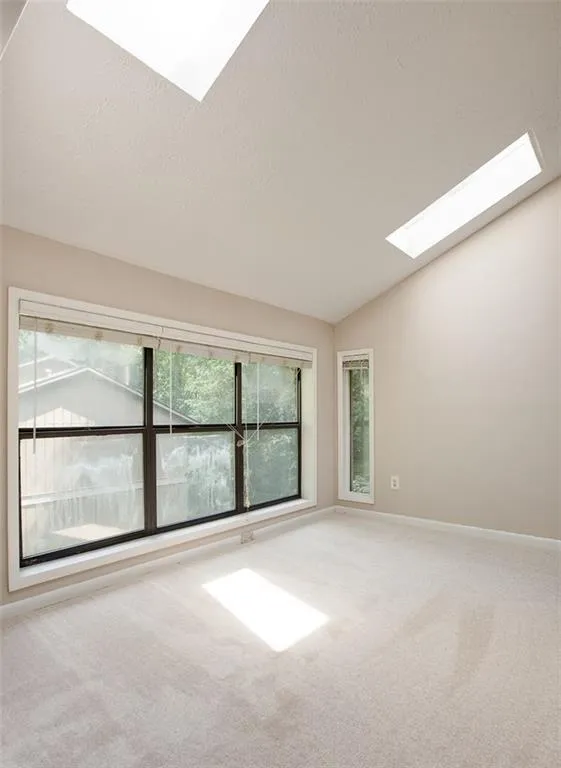 8740 Roswell Road Unit 10h, Sandy Springs, Georgia 30350, 2 Bedrooms Bedrooms, ,2 BathroomsBathrooms,Residential,Sold,8740 Roswell Road Unit 10h,5908079