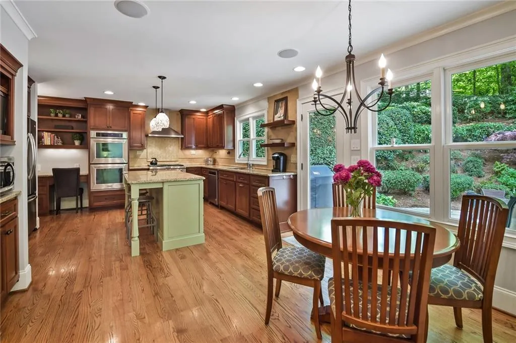 1270 Old Woodbine Road, Sandy Springs, Georgia 30319, 4 Bedrooms Bedrooms, ,3 BathroomsBathrooms,Residential,Sold,1270 Old Woodbine Road,6875903