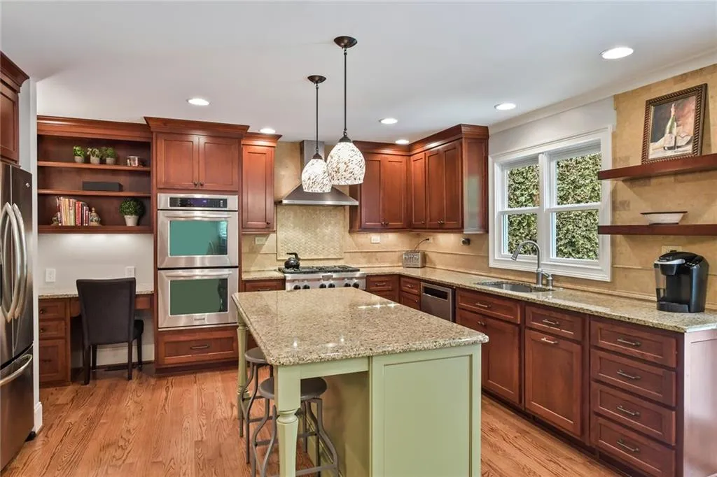 1270 Old Woodbine Road, Sandy Springs, Georgia 30319, 4 Bedrooms Bedrooms, ,3 BathroomsBathrooms,Residential,Sold,1270 Old Woodbine Road,6875903