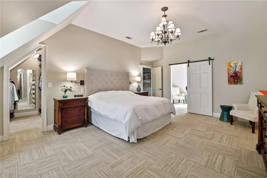 1270 Old Woodbine Road, Sandy Springs, Georgia 30319, 4 Bedrooms Bedrooms, ,3 BathroomsBathrooms,Residential,Sold,1270 Old Woodbine Road,6875903