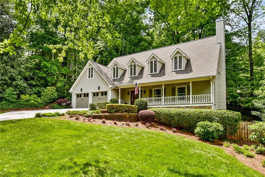 1270 Old Woodbine Road, Sandy Springs, Georgia 30319, 4 Bedrooms Bedrooms, ,3 BathroomsBathrooms,Residential,Sold,1270 Old Woodbine Road,6875903