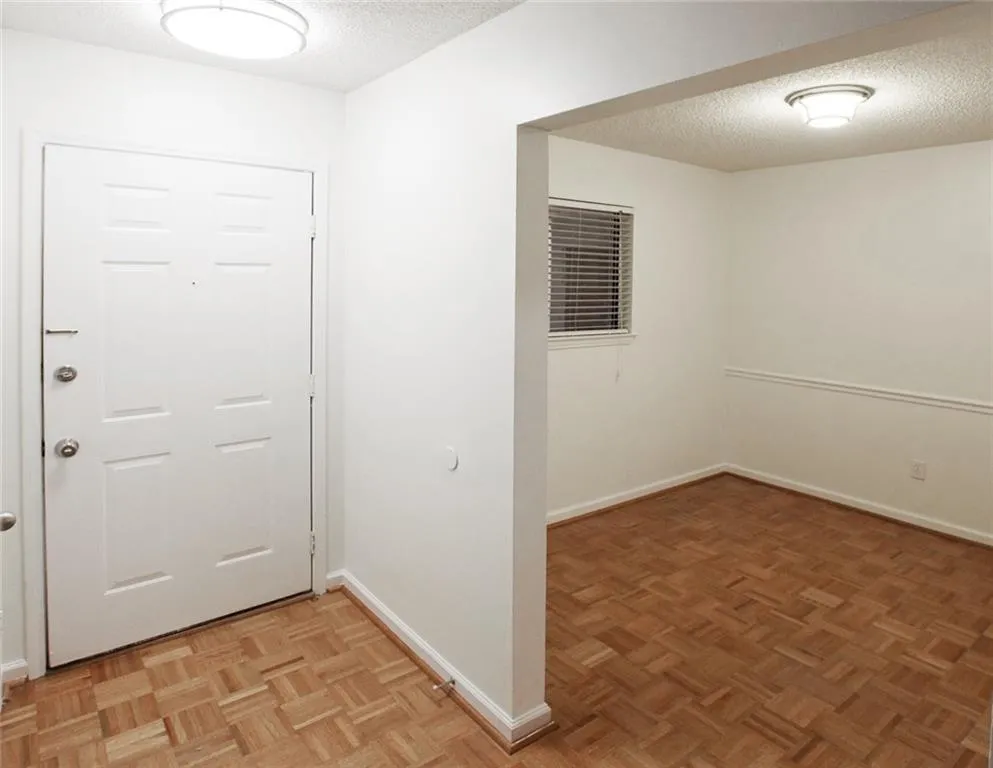 1510 Huntingdon Chase, Sandy Springs, Georgia 30350, 1 Bedroom Bedrooms, ,1 BathroomBathrooms,Residential,Sold,1510 Huntingdon Chase,6609011