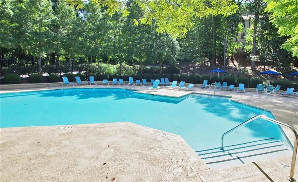 1510 Huntingdon Chase, Sandy Springs, Georgia 30350, 1 Bedroom Bedrooms, ,1 BathroomBathrooms,Residential,Sold,1510 Huntingdon Chase,6609011