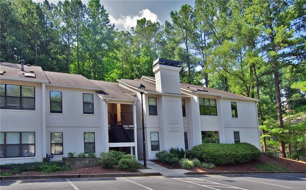 1510 Huntingdon Chase, Sandy Springs, Georgia 30350, 1 Bedroom Bedrooms, ,1 BathroomBathrooms,Residential,Sold,1510 Huntingdon Chase,6609011