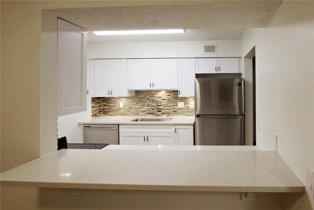 1510 Huntingdon Chase, Sandy Springs, Georgia 30350, 1 Bedroom Bedrooms, ,1 BathroomBathrooms,Residential,Sold,1510 Huntingdon Chase,6609011