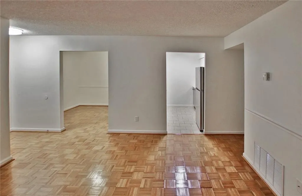 1510 Huntingdon Chase, Sandy Springs, Georgia 30350, 1 Bedroom Bedrooms, ,1 BathroomBathrooms,Residential,Sold,1510 Huntingdon Chase,6609011