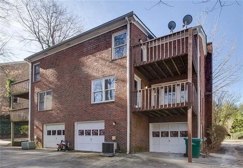 8885 Carroll Manor Drive, Atlanta, Georgia 30350, 3 Bedrooms Bedrooms, ,2 BathroomsBathrooms,Residential,Sold,8885 Carroll Manor Drive,5963469