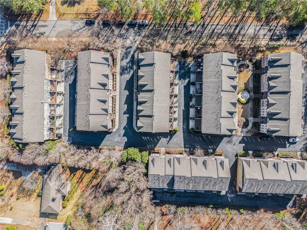 913 Telfair Close Unit 13, Atlanta, Georgia 30350, 3 Bedrooms Bedrooms, ,3 BathroomsBathrooms,Residential,Sold,913 Telfair Close Unit 13,7502937