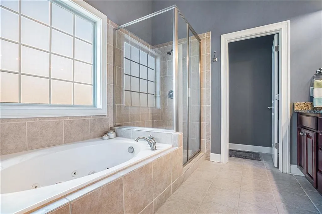 913 Telfair Close Unit 13, Atlanta, Georgia 30350, 3 Bedrooms Bedrooms, ,3 BathroomsBathrooms,Residential,Sold,913 Telfair Close Unit 13,7502937