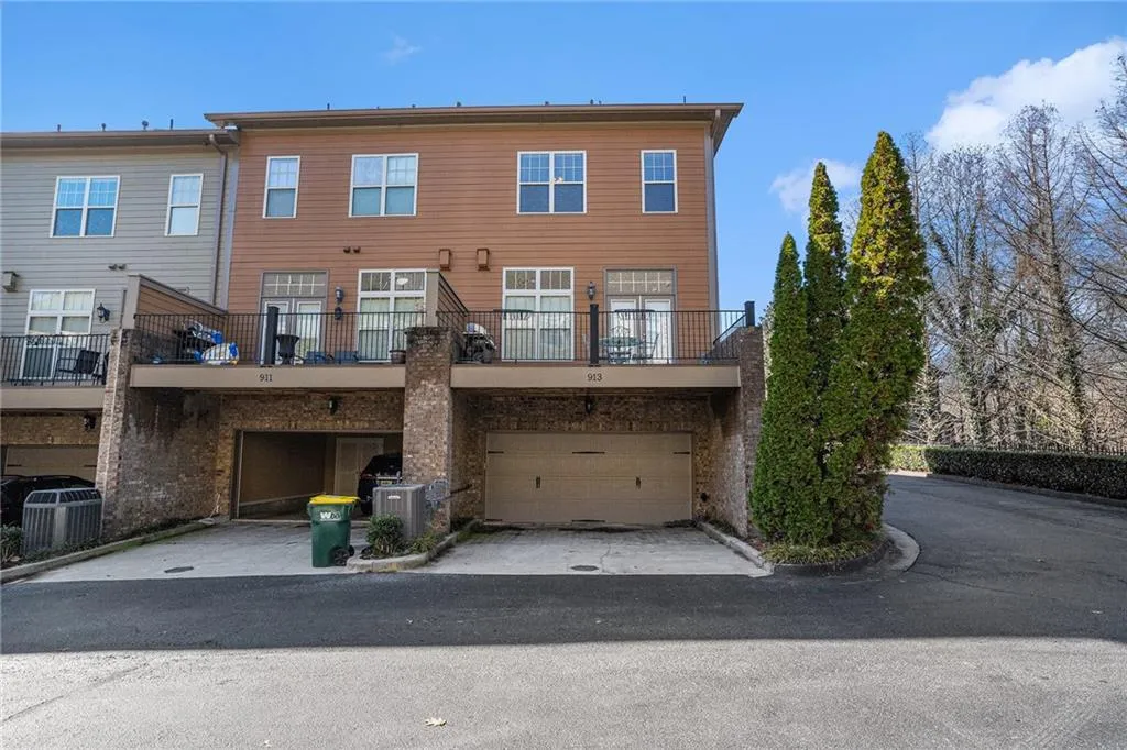 913 Telfair Close Unit 13, Atlanta, Georgia 30350, 3 Bedrooms Bedrooms, ,3 BathroomsBathrooms,Residential,Sold,913 Telfair Close Unit 13,7502937