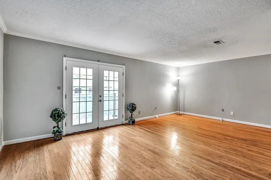 6900 Roswell Road Unit Q22, Sandy Springs, Georgia 30328, 2 Bedrooms Bedrooms, ,2 BathroomsBathrooms,Residential,Sold,6900 Roswell Road Unit Q22,6619627