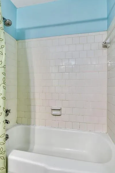 6900 Roswell Road Unit Q22, Sandy Springs, Georgia 30328, 2 Bedrooms Bedrooms, ,2 BathroomsBathrooms,Residential,Sold,6900 Roswell Road Unit Q22,6619627