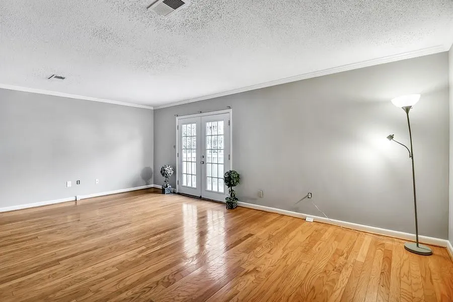 6900 Roswell Road Unit Q22, Sandy Springs, Georgia 30328, 2 Bedrooms Bedrooms, ,2 BathroomsBathrooms,Residential,Sold,6900 Roswell Road Unit Q22,6619627