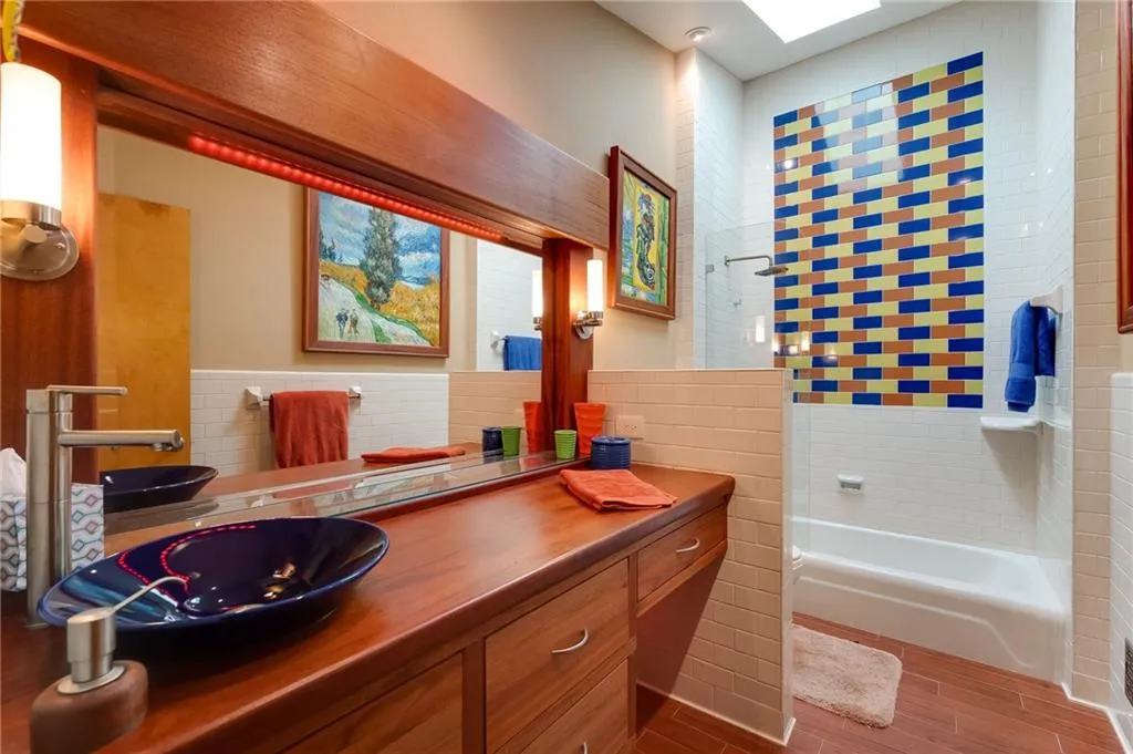 610 Bridgewater Drive, Sandy Springs, Georgia 30328, 3 Bedrooms Bedrooms, ,3 BathroomsBathrooms,Residential,Sold,610 Bridgewater Drive,6961271