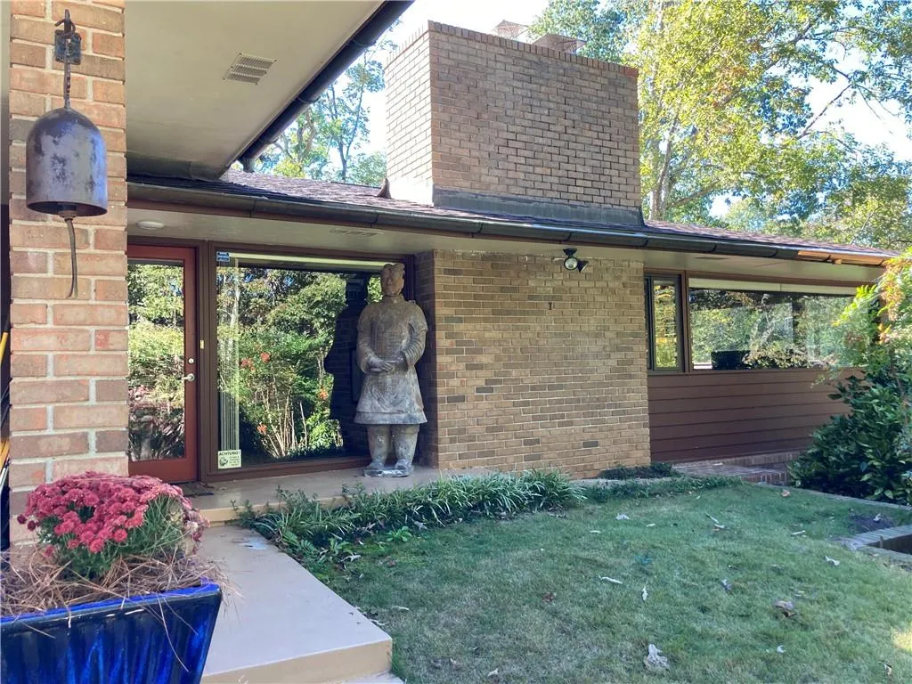 610 Bridgewater Drive, Sandy Springs, Georgia 30328, 3 Bedrooms Bedrooms, ,3 BathroomsBathrooms,Residential,Sold,610 Bridgewater Drive,6961271 610 Bridgewater Drive, Sandy Springs, Georgia 30328, 3 Bedrooms Bedrooms, ,3 BathroomsBathrooms,Residential,Sold,610 Bridgewater Drive,6961271