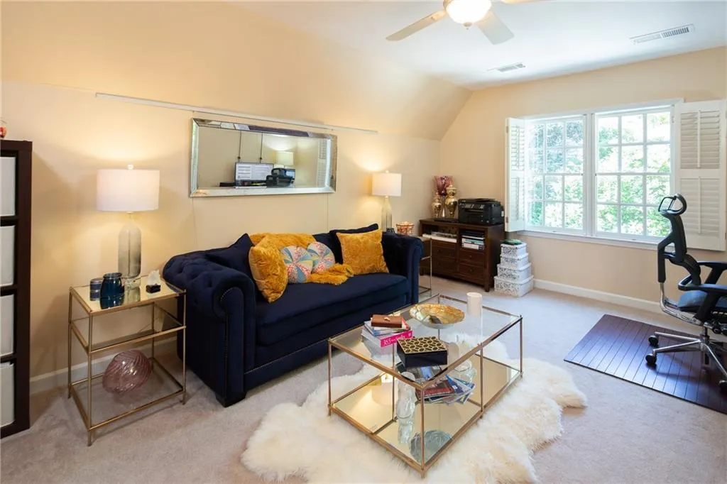7725 Dunvegan Close, Sandy Springs, Georgia 30350, 5 Bedrooms Bedrooms, ,3 BathroomsBathrooms,Residential,Sold,7725 Dunvegan Close,6869872