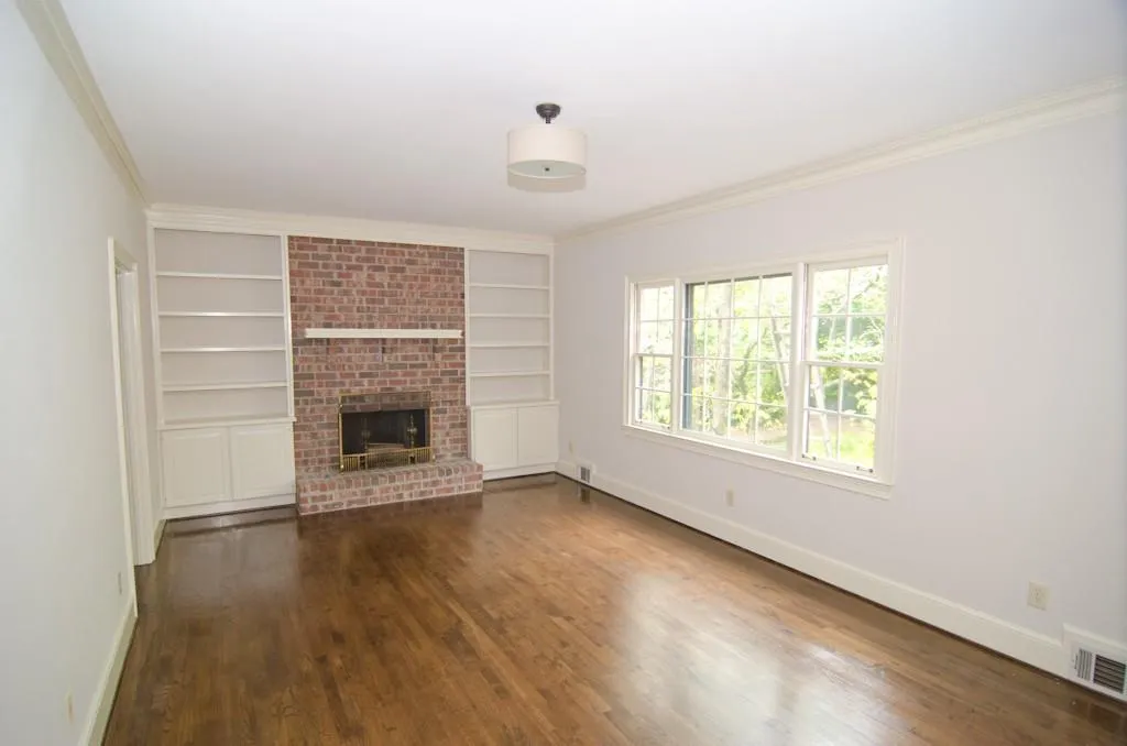 791 Arden Close, Atlanta, Georgia 30327, 5 Bedrooms Bedrooms, ,4 BathroomsBathrooms,Residential,Sold,791 Arden Close,5669794