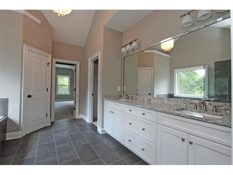 6335 Long Island Court, Sandy Springs, Georgia 30328, 5 Bedrooms Bedrooms, ,4 BathroomsBathrooms,Residential,Sold,6335 Long Island Court,5576528