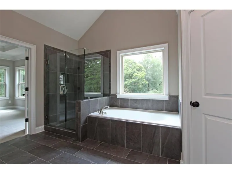 6335 Long Island Court, Sandy Springs, Georgia 30328, 5 Bedrooms Bedrooms, ,4 BathroomsBathrooms,Residential,Sold,6335 Long Island Court,5576528