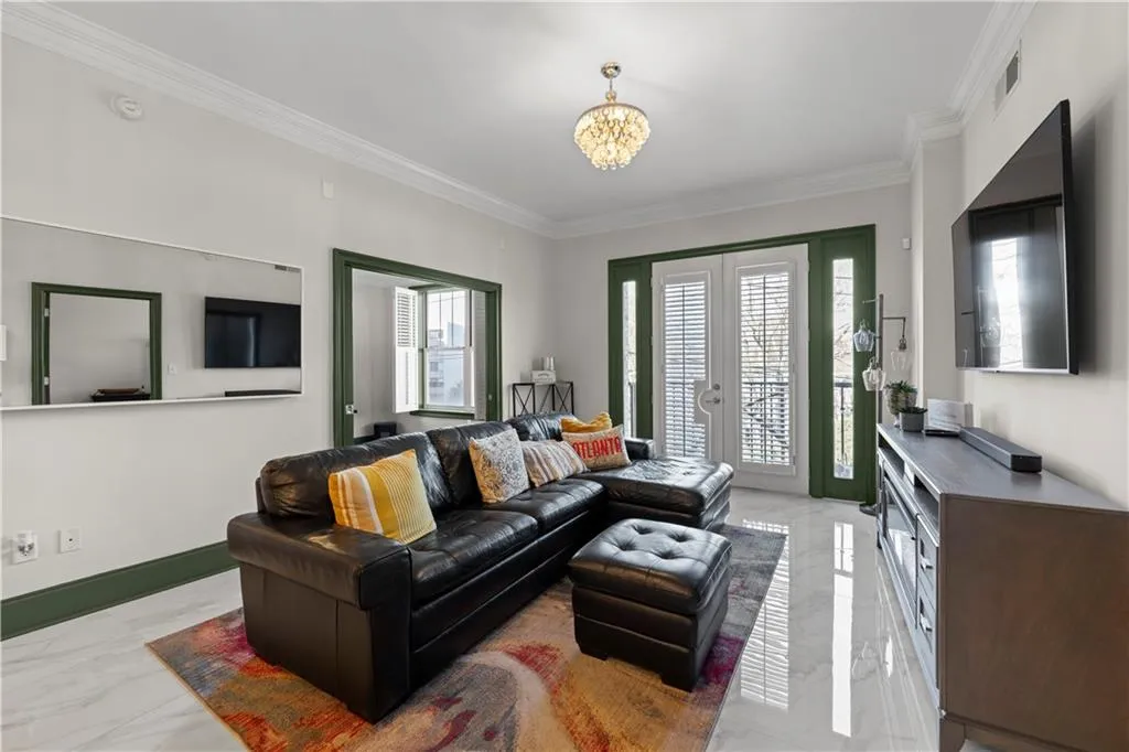 2255 Peachtree Road Ne Unit 521, Atlanta, Georgia 30309, 2 Bedrooms Bedrooms, ,2 BathroomsBathrooms,Residential,For Sale,2255 Peachtree Road Ne Unit 521,7669657