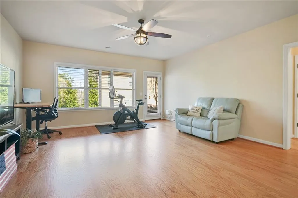 910 Acadiana Drive, Atlanta, Georgia 30328, 4 Bedrooms Bedrooms, ,3 BathroomsBathrooms,Residential,Sold,910 Acadiana Drive,7022210