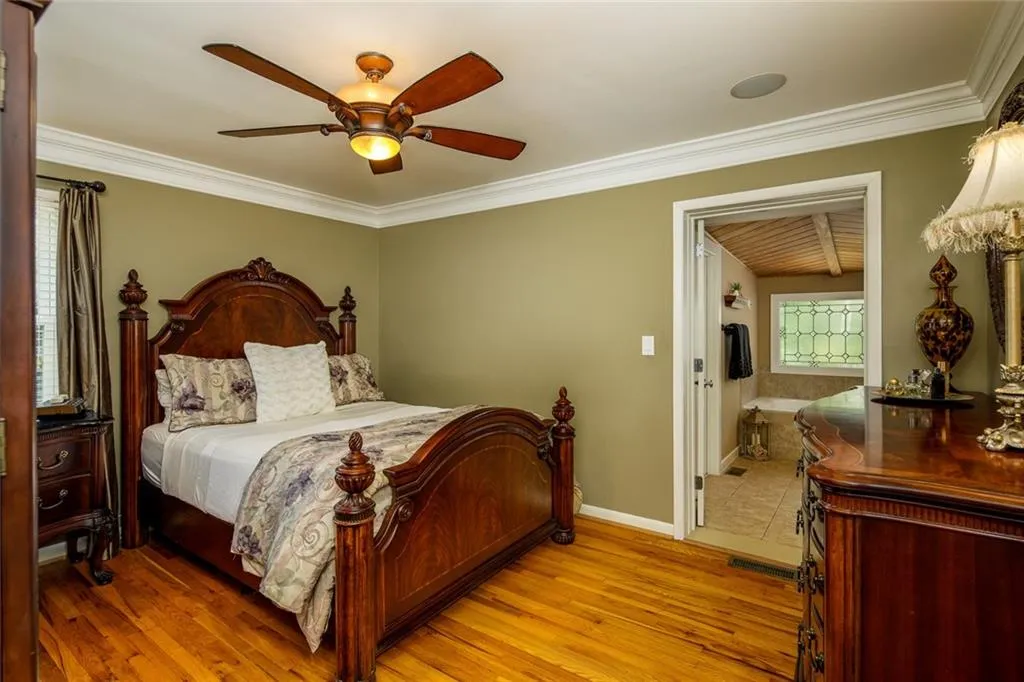 7720 Mount Vernon Road, Sandy Springs, Georgia 30350, 3 Bedrooms Bedrooms, ,3 BathroomsBathrooms,Residential,Sold,7720 Mount Vernon Road,6769003