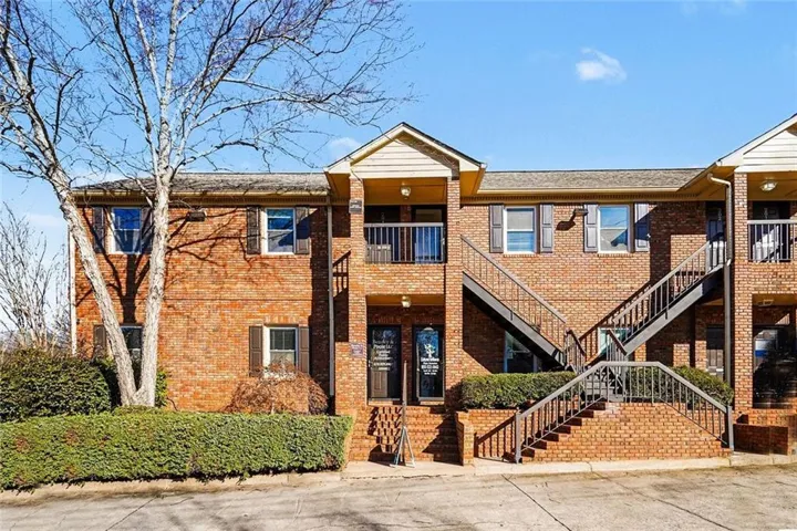 8744 Main Street Unit 203, Woodstock, Georgia 30188