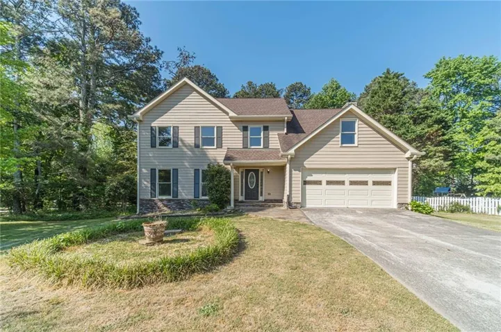 1692 Paces Vale Court, Lawrenceville, Georgia 30043