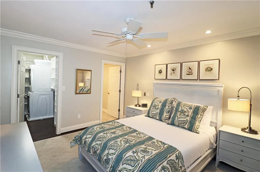 300 Johnson Ferry Road Ne Unit A1007, Sandy Springs, Georgia 30328, 2 Bedrooms Bedrooms, ,2 BathroomsBathrooms,Residential,Sold,300 Johnson Ferry Road Ne Unit A1007,7152344