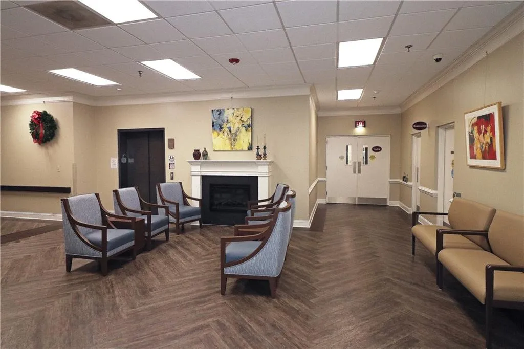 300 Johnson Ferry Road Ne Unit A1007, Sandy Springs, Georgia 30328, 2 Bedrooms Bedrooms, ,2 BathroomsBathrooms,Residential,Sold,300 Johnson Ferry Road Ne Unit A1007,7152344