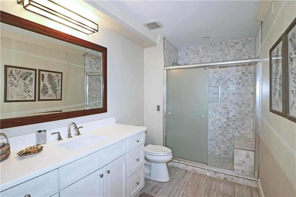 300 Johnson Ferry Road Ne Unit A1007, Sandy Springs, Georgia 30328, 2 Bedrooms Bedrooms, ,2 BathroomsBathrooms,Residential,Sold,300 Johnson Ferry Road Ne Unit A1007,7152344