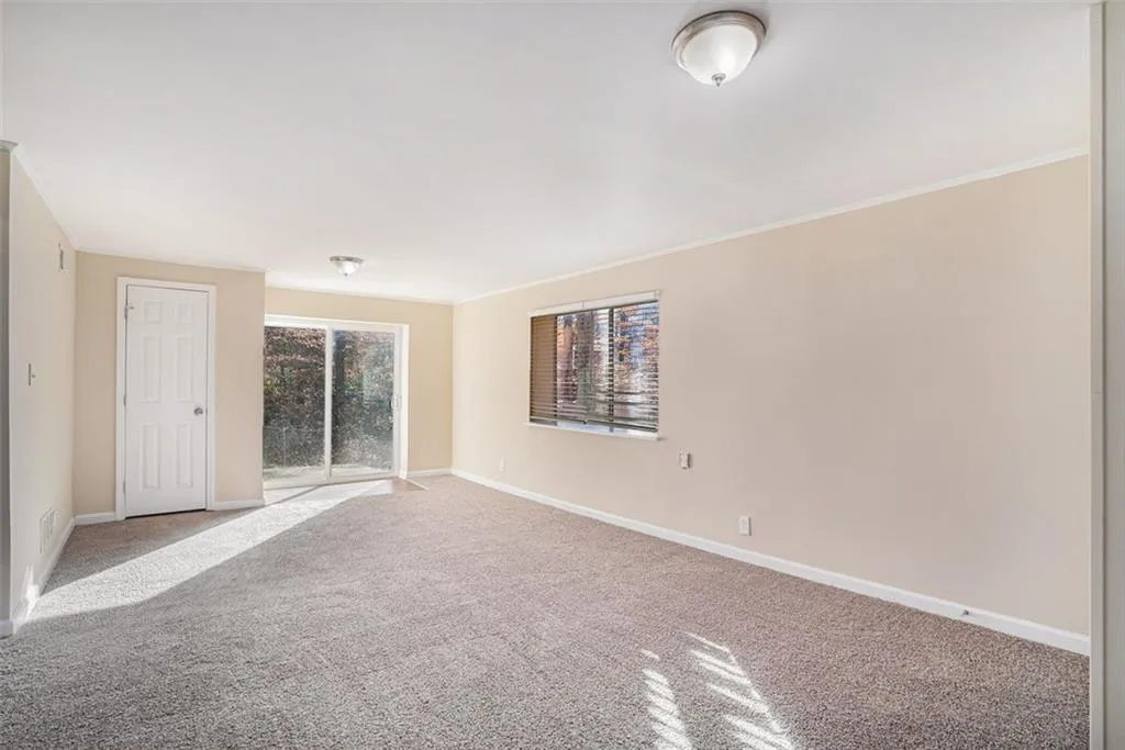 2970 Eleanor Terrace Nw, Atlanta, Georgia 30318, 4 Bedrooms Bedrooms, ,1 BathroomBathrooms,Residential,For Sale,2970 Eleanor Terrace Nw,7500842