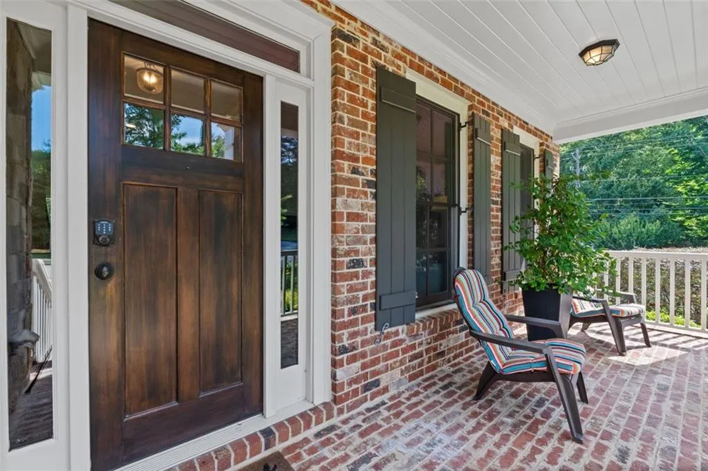 5000 Lazarian Court, Sandy Springs, Georgia 30350, 5 Bedrooms Bedrooms, ,4 BathroomsBathrooms,Residential,Sold,5000 Lazarian Court,7410507