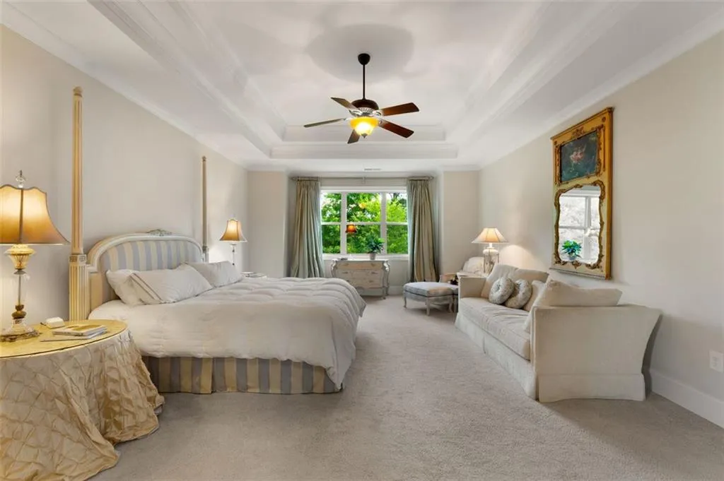 5000 Lazarian Court, Sandy Springs, Georgia 30350, 5 Bedrooms Bedrooms, ,4 BathroomsBathrooms,Residential,Sold,5000 Lazarian Court,7410507