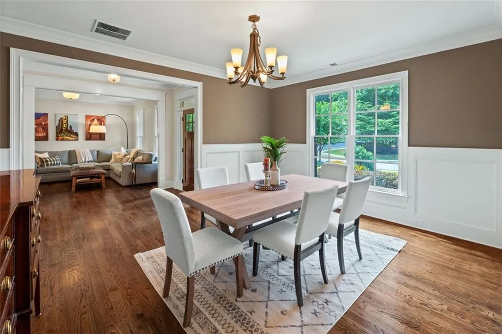 5000 Lazarian Court, Sandy Springs, Georgia 30350, 5 Bedrooms Bedrooms, ,4 BathroomsBathrooms,Residential,Sold,5000 Lazarian Court,7410507