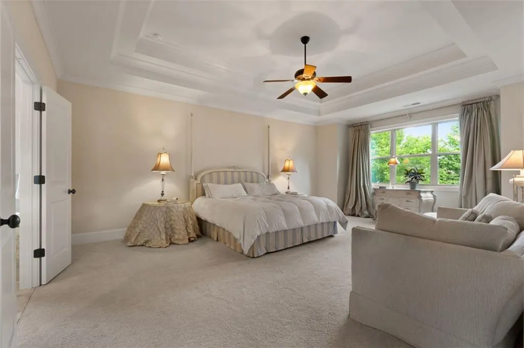 5000 Lazarian Court, Sandy Springs, Georgia 30350, 5 Bedrooms Bedrooms, ,4 BathroomsBathrooms,Residential,Sold,5000 Lazarian Court,7410507