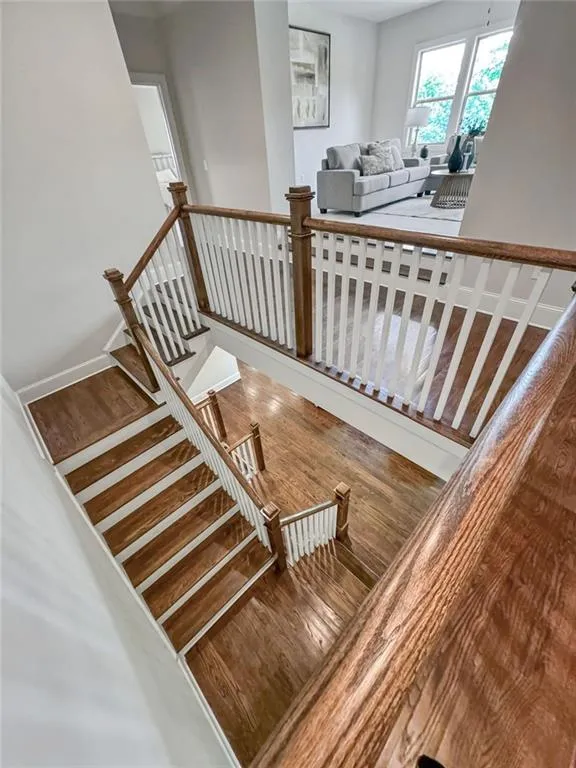 5000 Lazarian Court, Sandy Springs, Georgia 30350, 5 Bedrooms Bedrooms, ,4 BathroomsBathrooms,Residential,Sold,5000 Lazarian Court,7410507