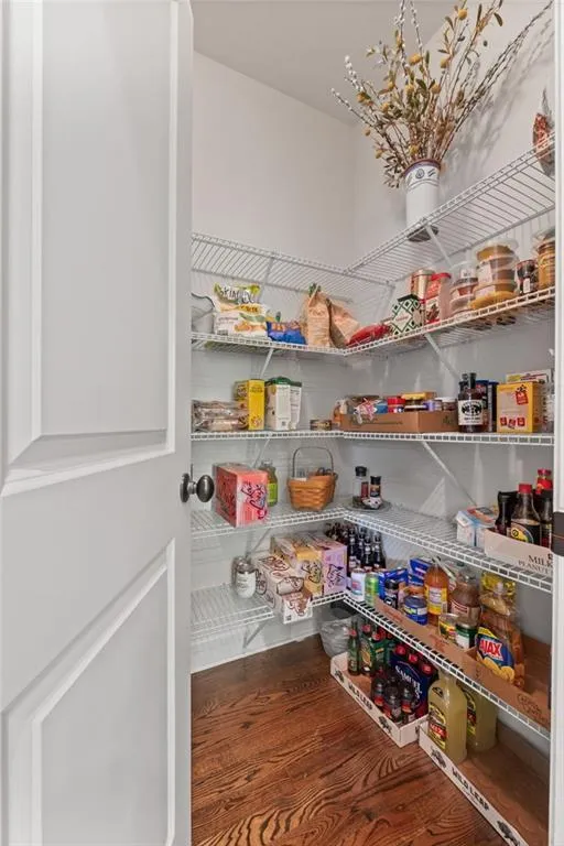 5000 Lazarian Court, Sandy Springs, Georgia 30350, 5 Bedrooms Bedrooms, ,4 BathroomsBathrooms,Residential,Sold,5000 Lazarian Court,7410507