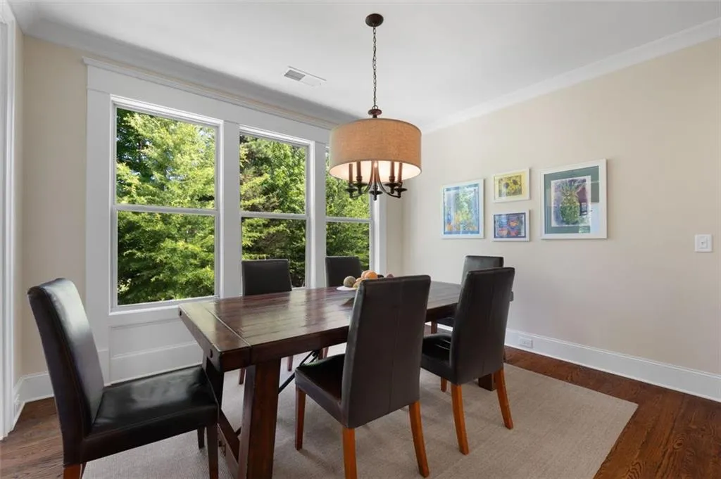 5000 Lazarian Court, Sandy Springs, Georgia 30350, 5 Bedrooms Bedrooms, ,4 BathroomsBathrooms,Residential,Sold,5000 Lazarian Court,7410507