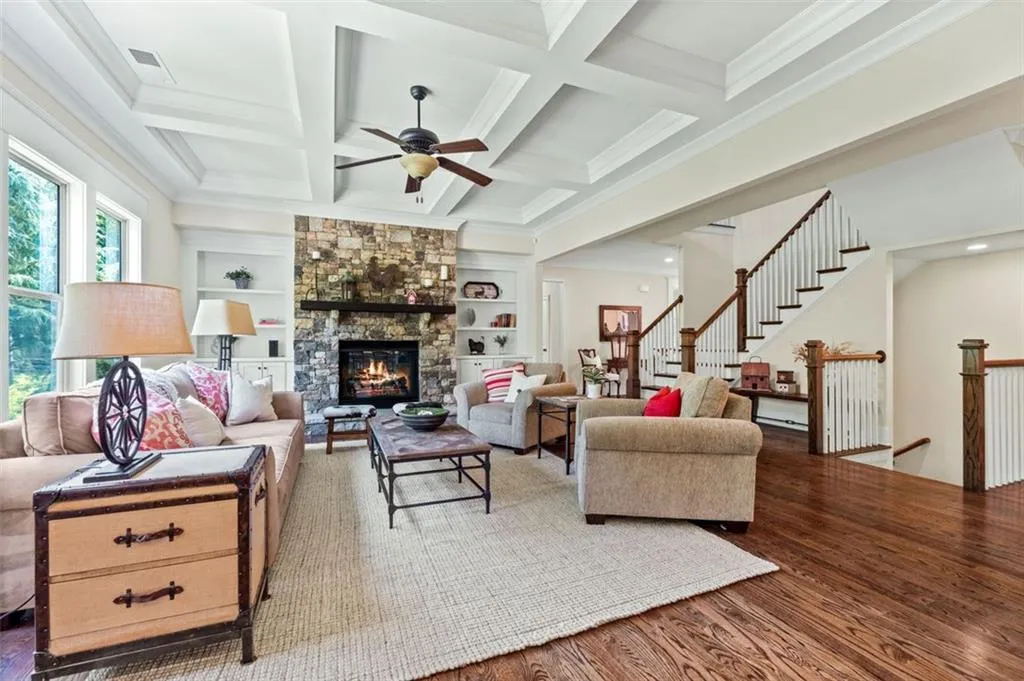 5000 Lazarian Court, Sandy Springs, Georgia 30350, 5 Bedrooms Bedrooms, ,4 BathroomsBathrooms,Residential,Sold,5000 Lazarian Court,7410507