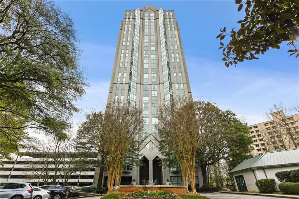 View of apartment building / complex