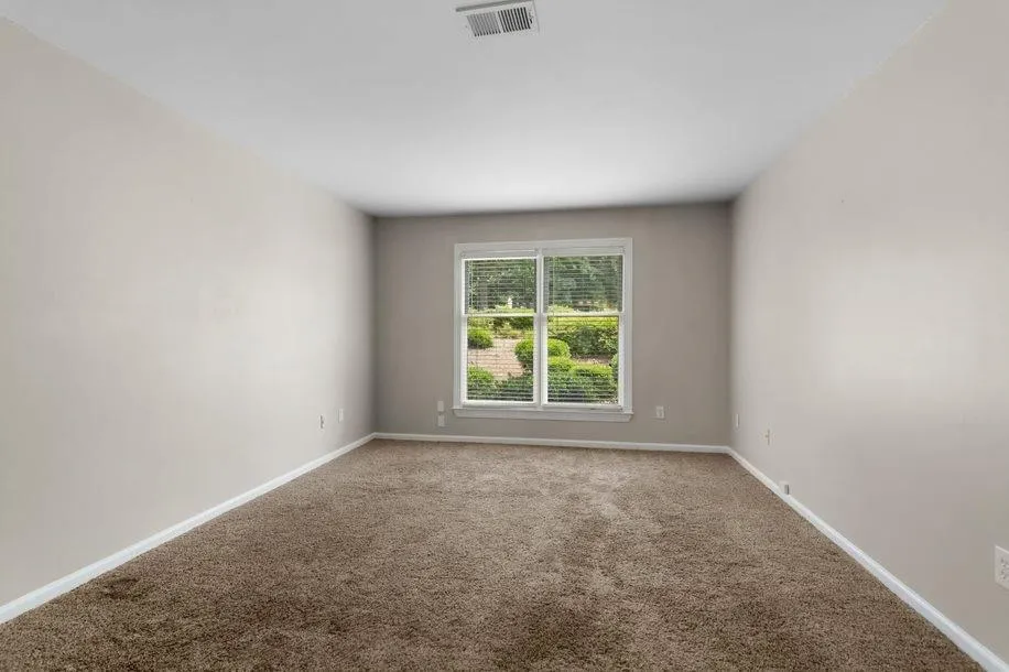 802 Abingdon Way, Sandy Springs, Georgia 30328, 2 Bedrooms Bedrooms, ,2 BathroomsBathrooms,Residential,Sold,802 Abingdon Way,6887208